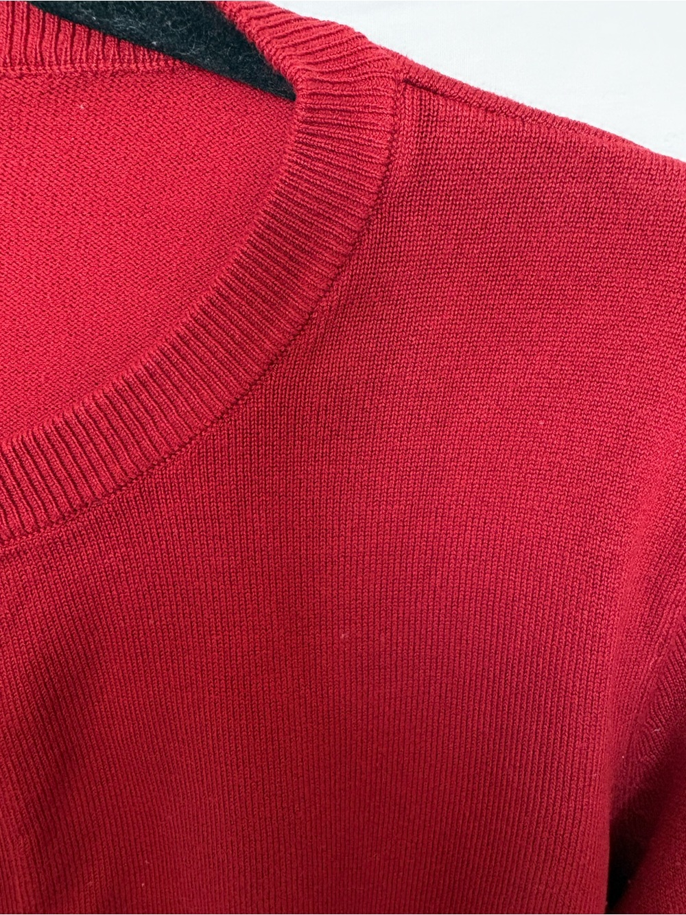 Classic Women's Red Button-Up Cardigan Sweater - H&M Size M. - Picture 6 of 9